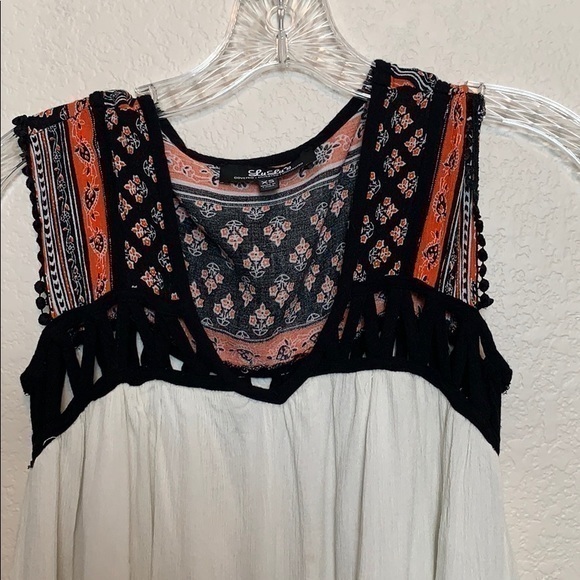 LuLu’s Babydoll BoHo Dress/Tunic - Picture 5 of 8